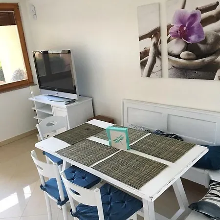 Delfin Apartmanhaz Apartment Balatonfured